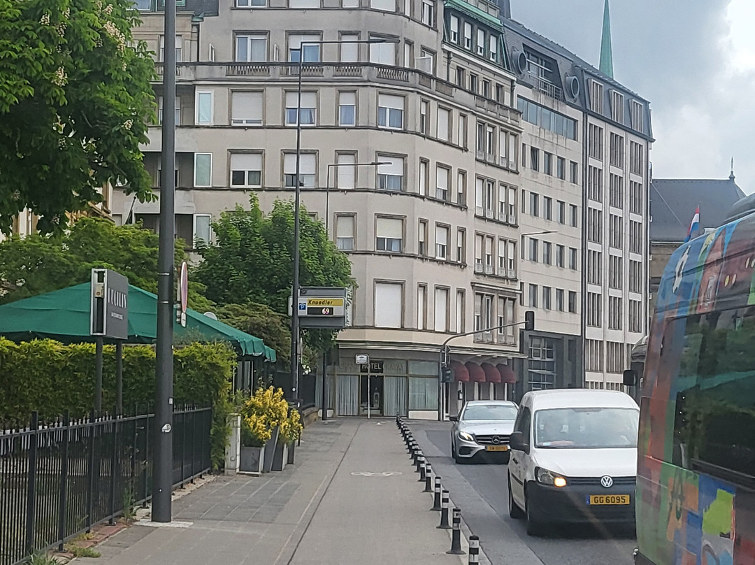 克拉瓦兹大酒店主图
