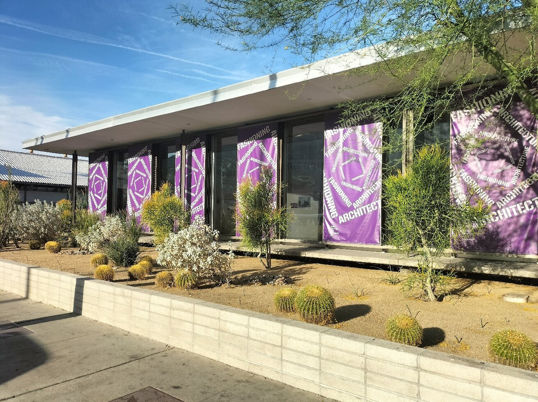 Palm Springs Art Museum Architecture and Design Center-棕榈泉市必去景点