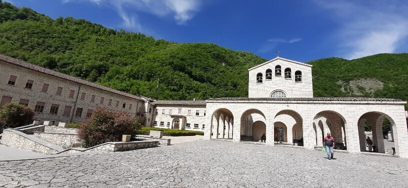 Roccaporena, Santuario Di Santa Rita-Roccaporena必去景点