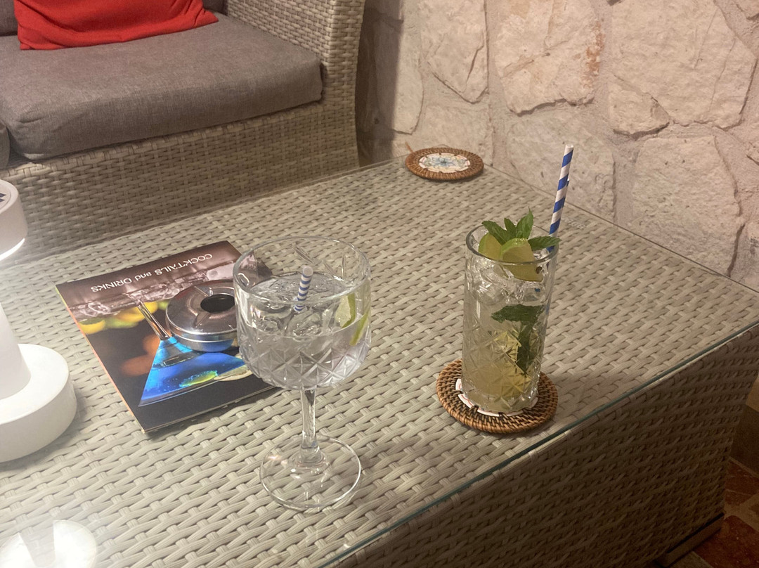 Oasis Hotel And Spa主图