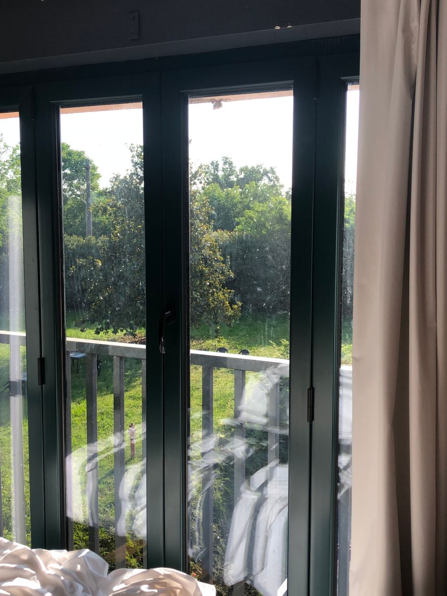 戴勒玫瑰别墅酒店-旅行者