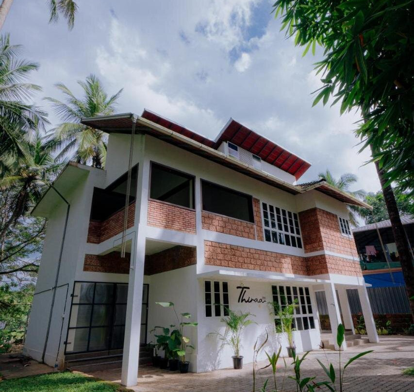Thiraa Inn