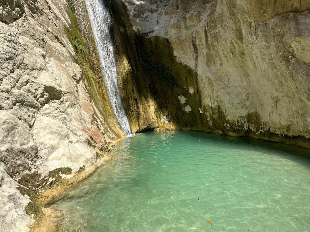 Nydri Waterfalls-Nidri必去景点