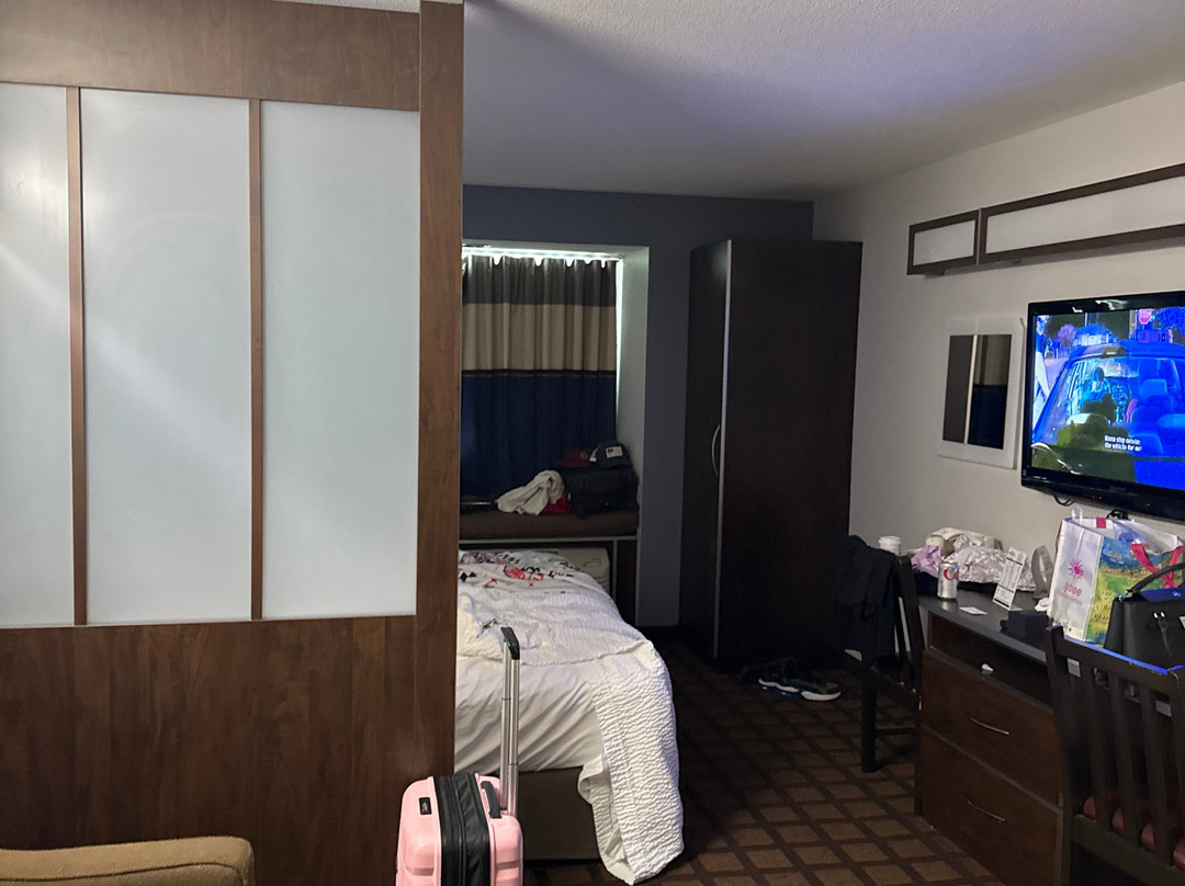 温德姆密歇根市麦客达套房旅馆主图
