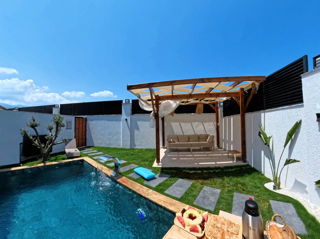 RİVA LUXURY BUNGALOV