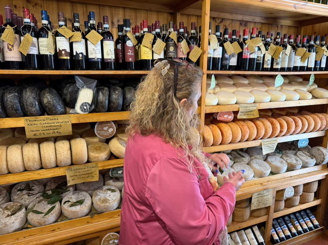 A Day in Tuscany by Serena Baglioni-蒙特普尔恰诺必去景点