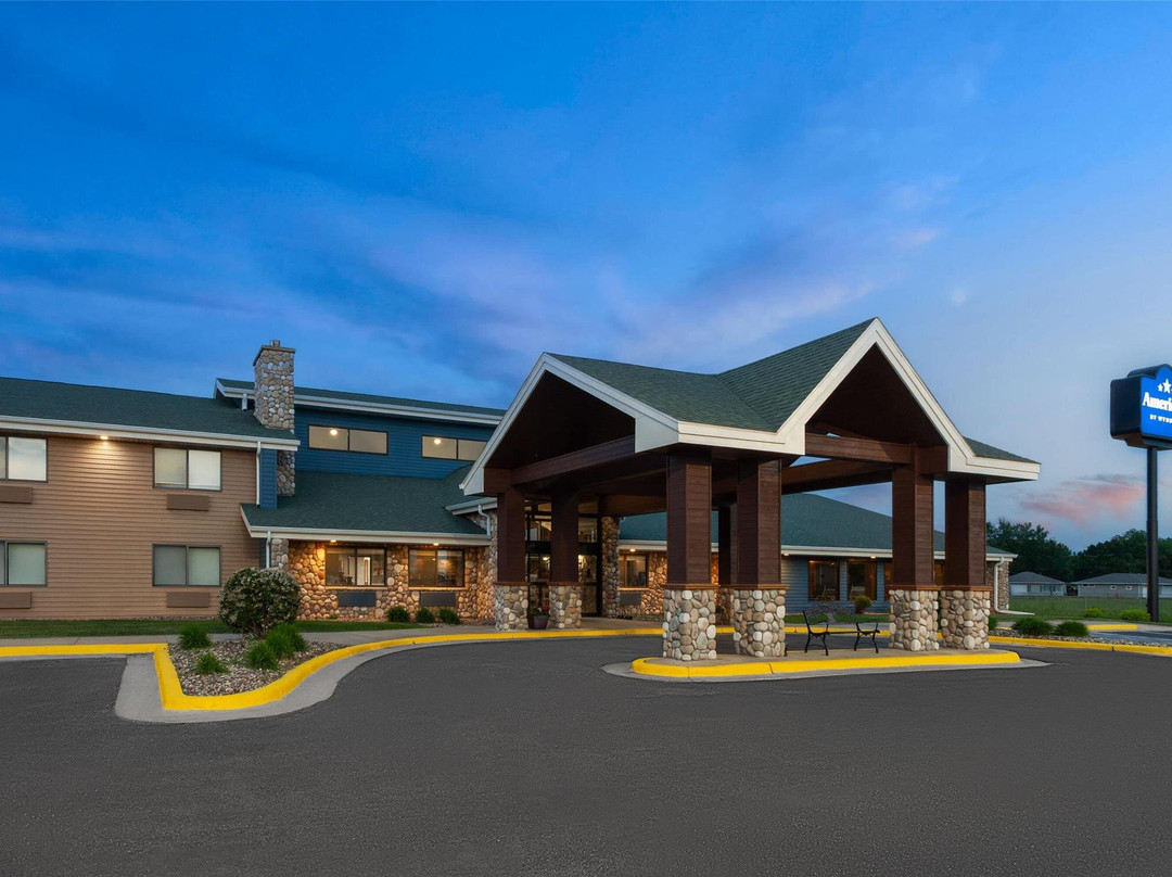 Hollandale酒店住宿-AmericInn By Wyndham Austin