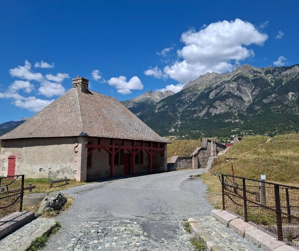 Village Fortifié De Mont-dauphin-Mont-Dauphin必去景点