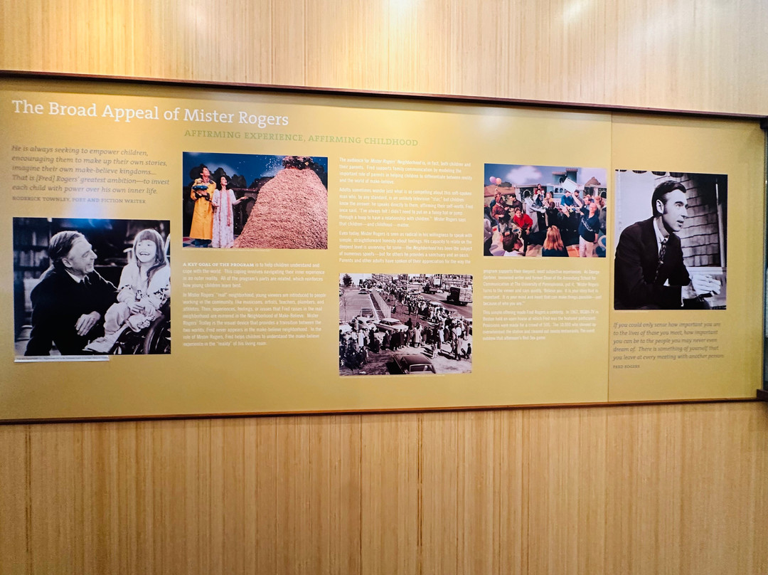 Fred Rogers Exhibit-Latrobe必去景点