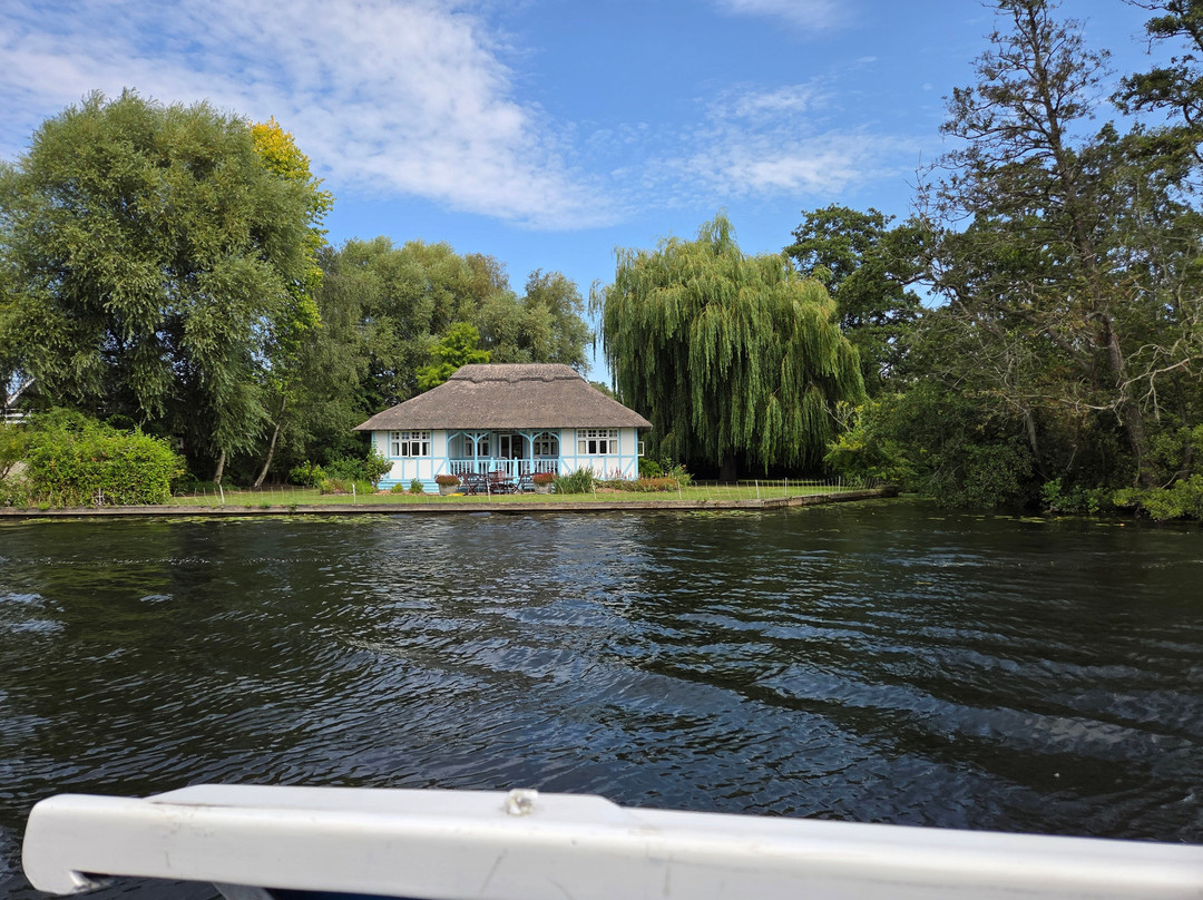 Broads Tours River Trips-罗克瑟姆必去景点