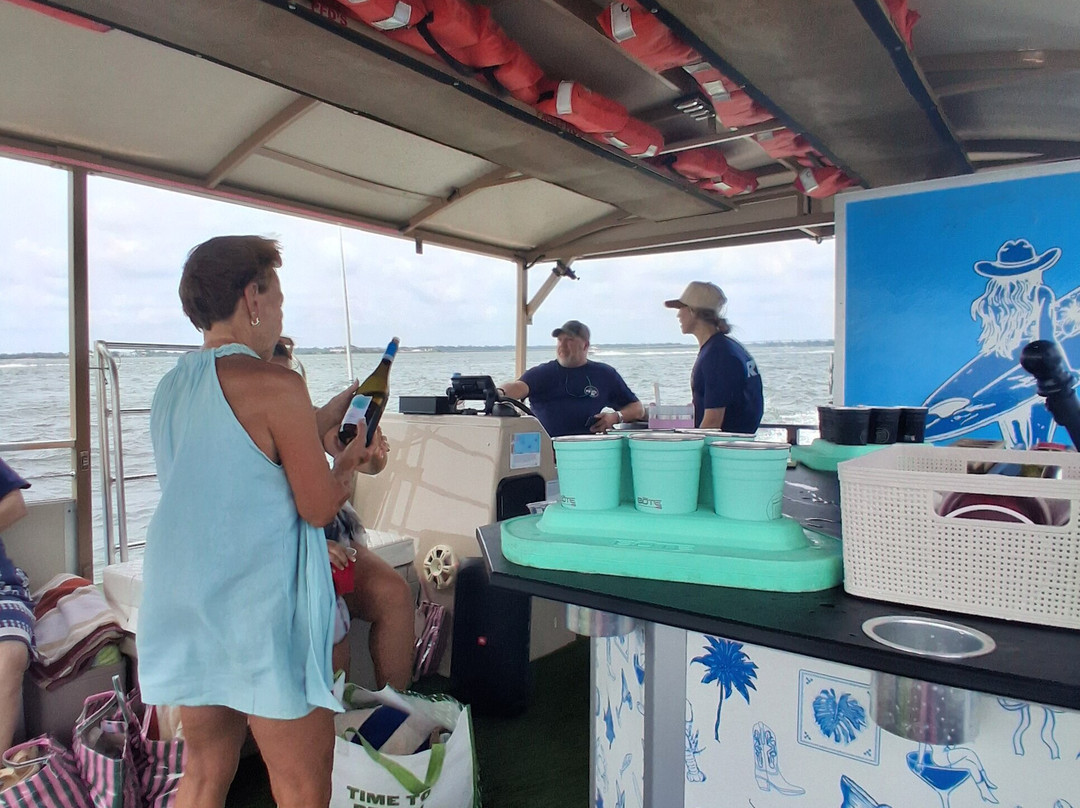 Charleston Party Cat Boat Charters-查尔斯顿必去景点