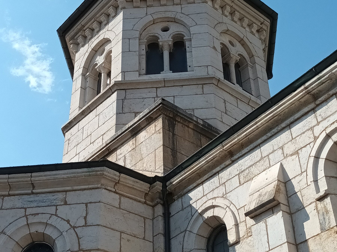 Cathédrale Saint-Pierre-圣克洛德必去景点