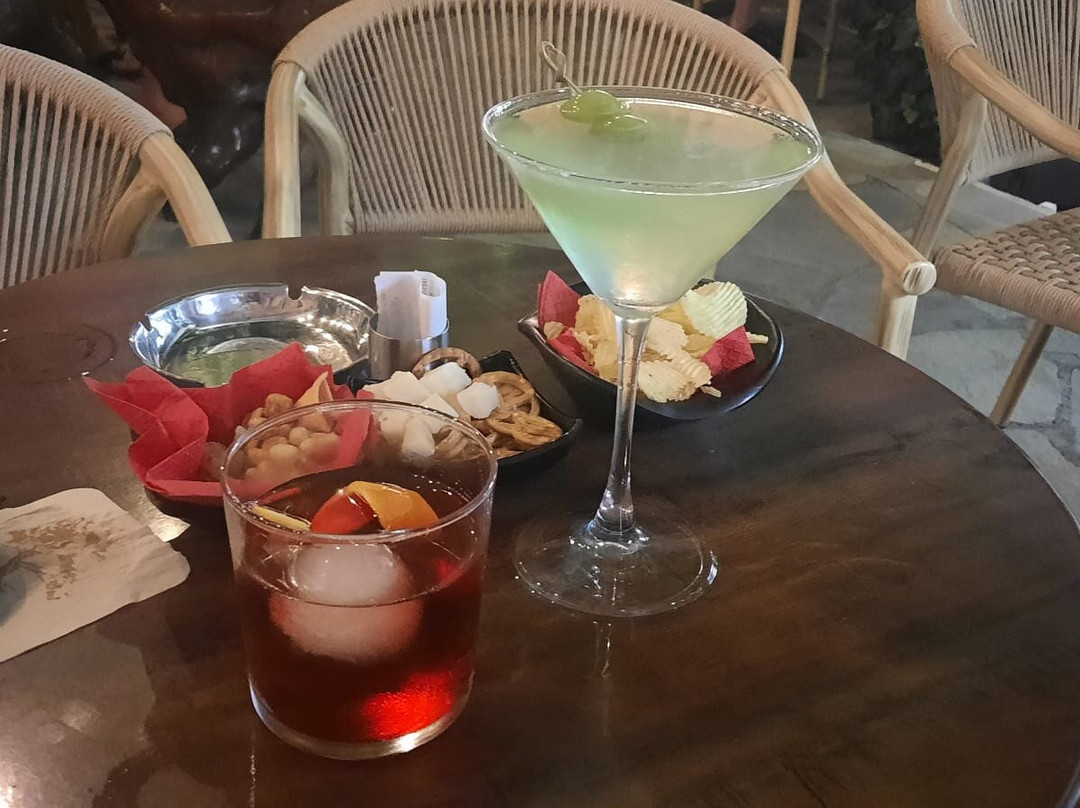 Imeros Cocktail Bar-阿菲托斯必去景点