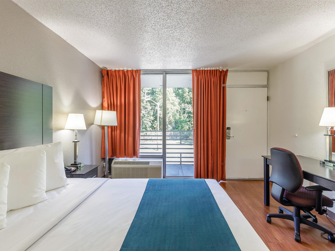 Triangle酒店住宿-Motel 6 Dumfries, VA