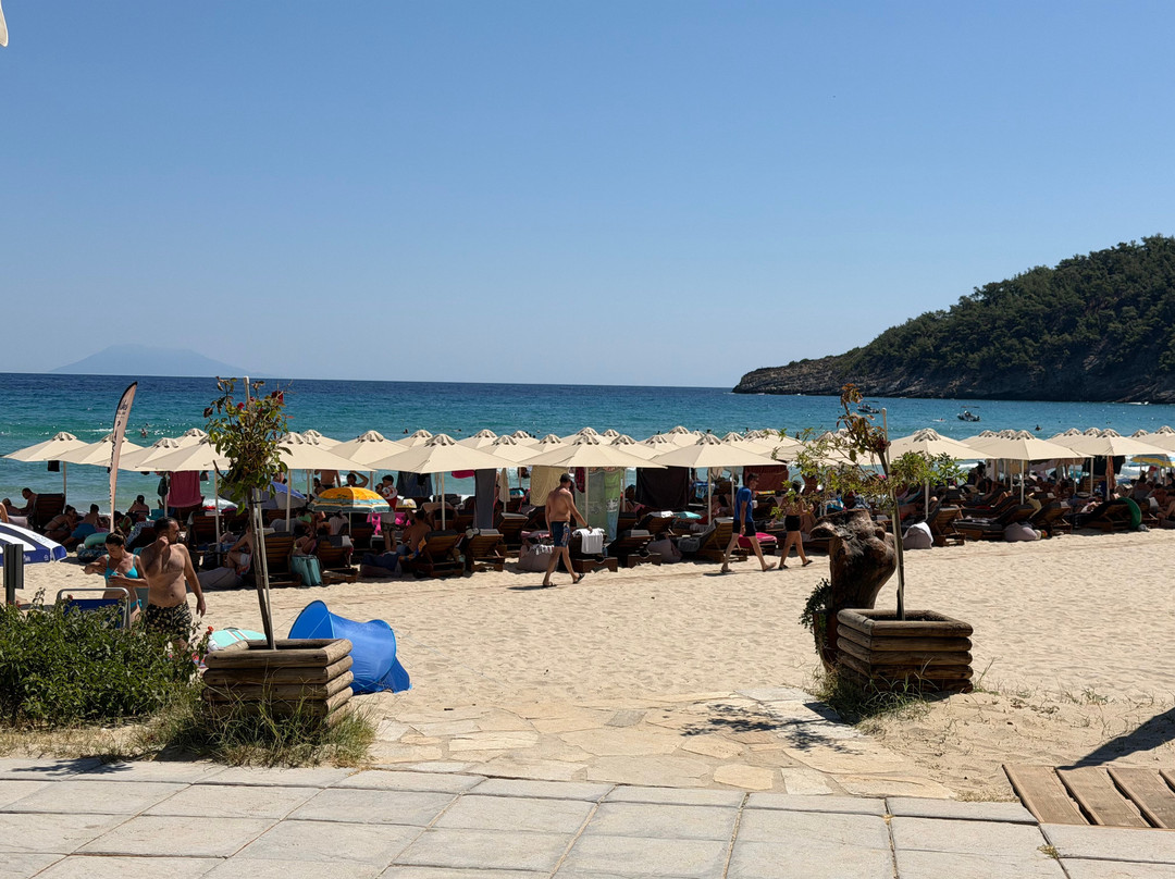 Paradise Beach-Koinira必去景点