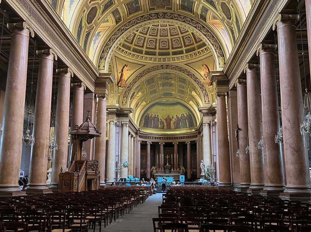 Cathedrale Saint-Pierre-雷恩必去景点