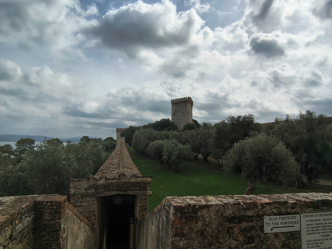 Rocca del Leone-Castiglione del Lago必去景点