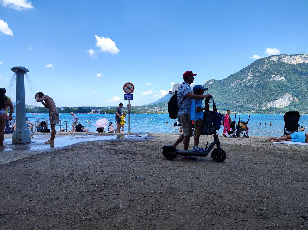 Plage Des Marquisats-安纳西必去景点