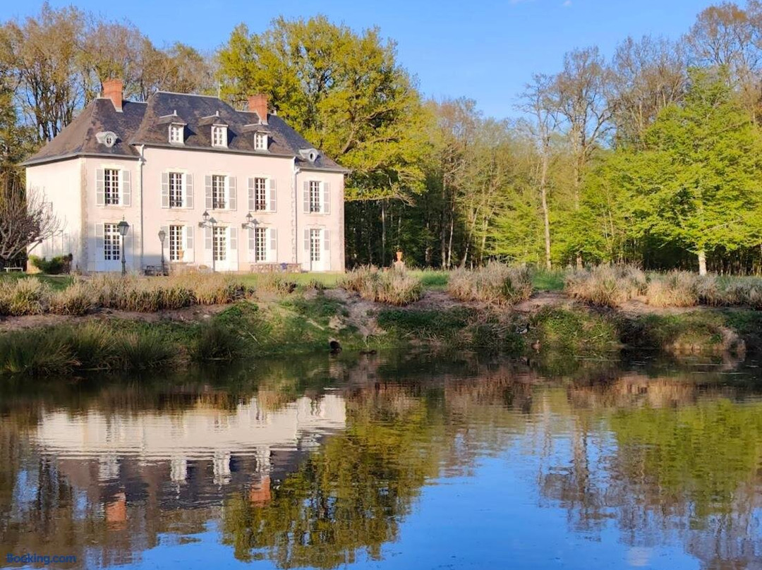 Charnay Sologne - Calme Charme Clim et Confort Piscine à 5 mn du péage Vierzon Centre A71