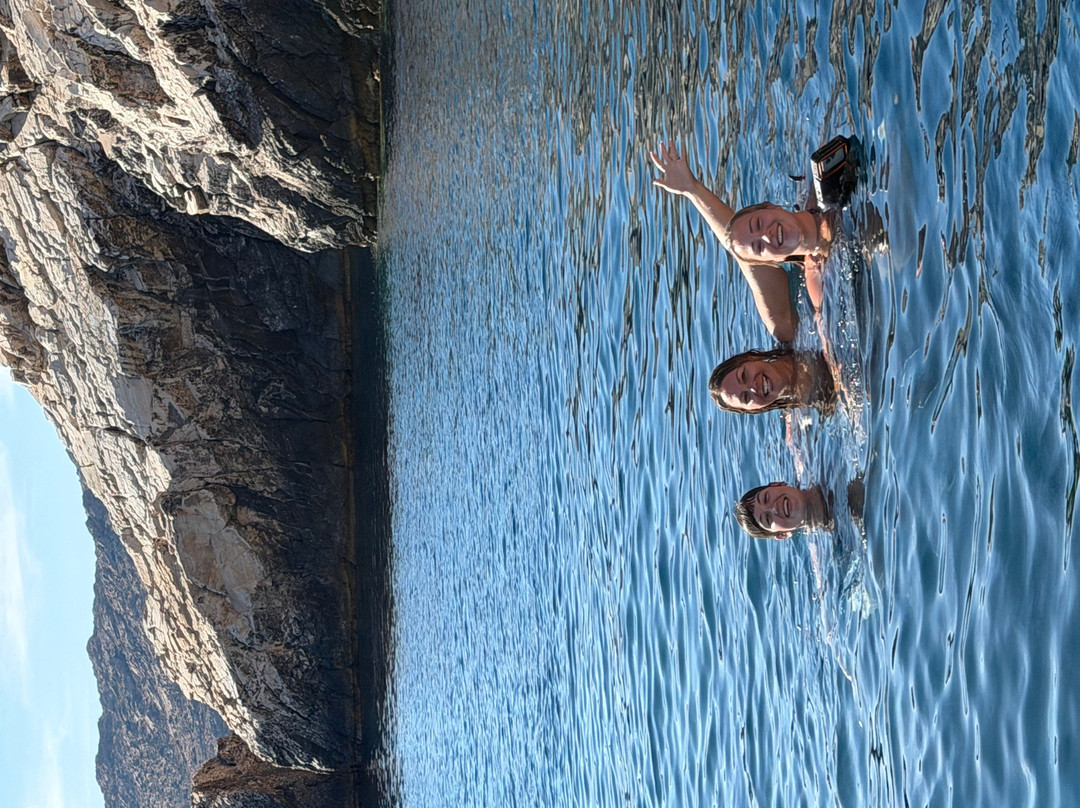 Meltemi Boat Tours, Watersports & Diving-Milopotas必去景点