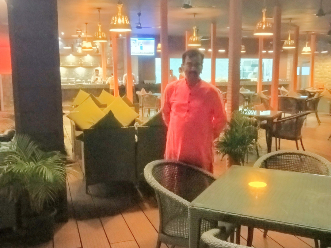 西里古里柠檬树酒店主图