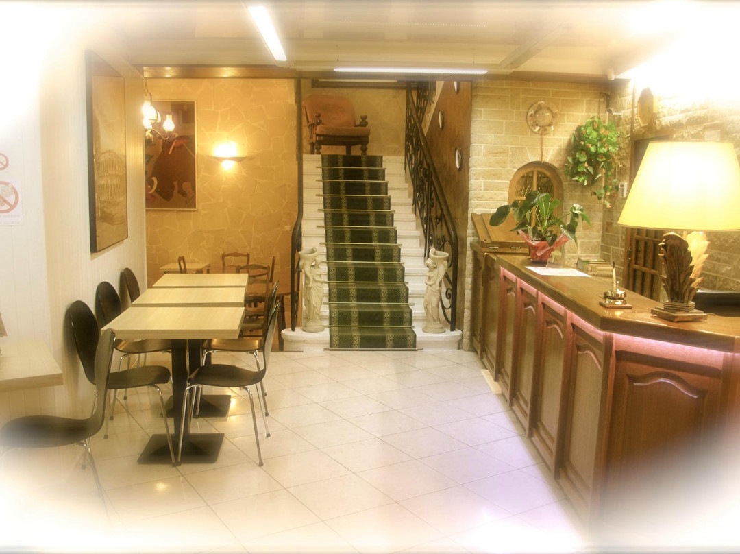 Acanthe du Temple Hotel