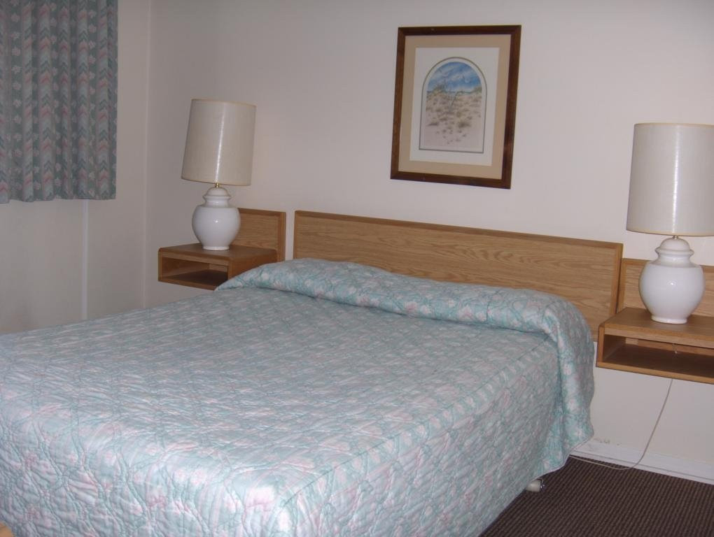 Tyee Village Motel