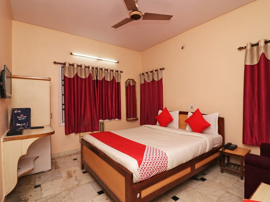 OYO 17424 Hotel Swagat