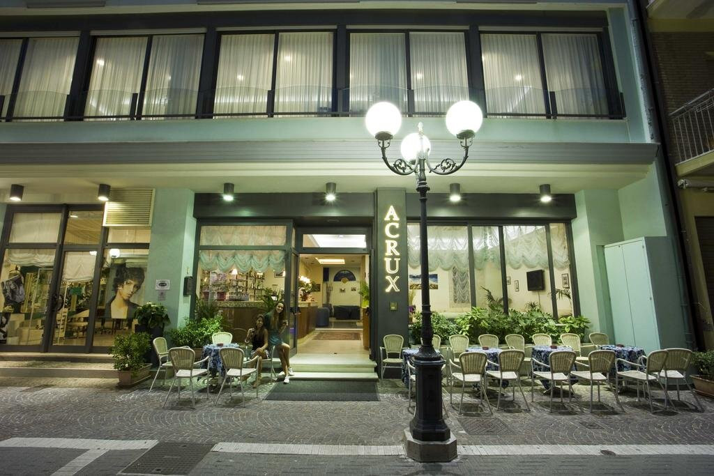 Hotel Acrux主图
