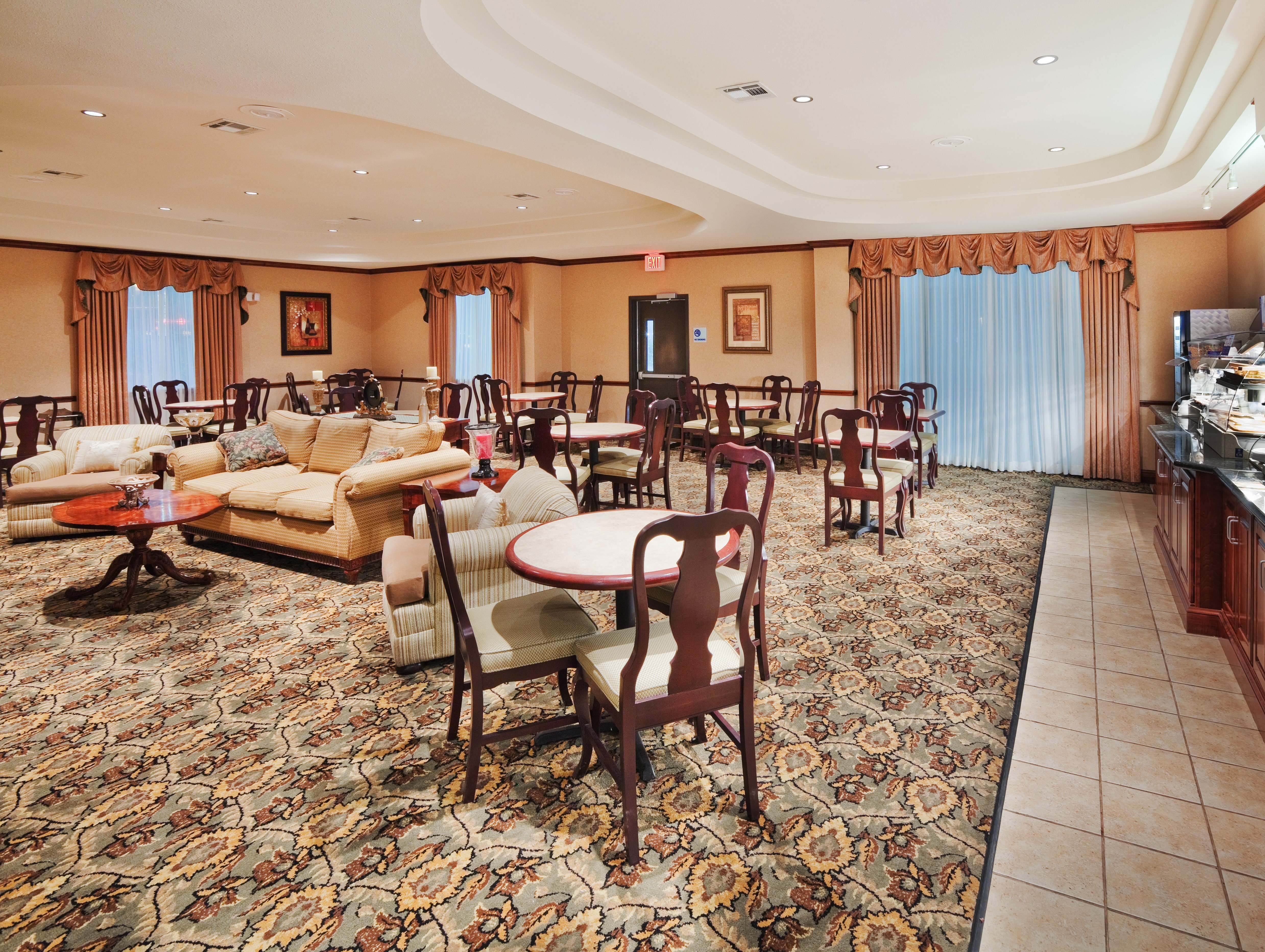Holiday Inn Express & Suites Woodward Hwy 270 By IHG-官方