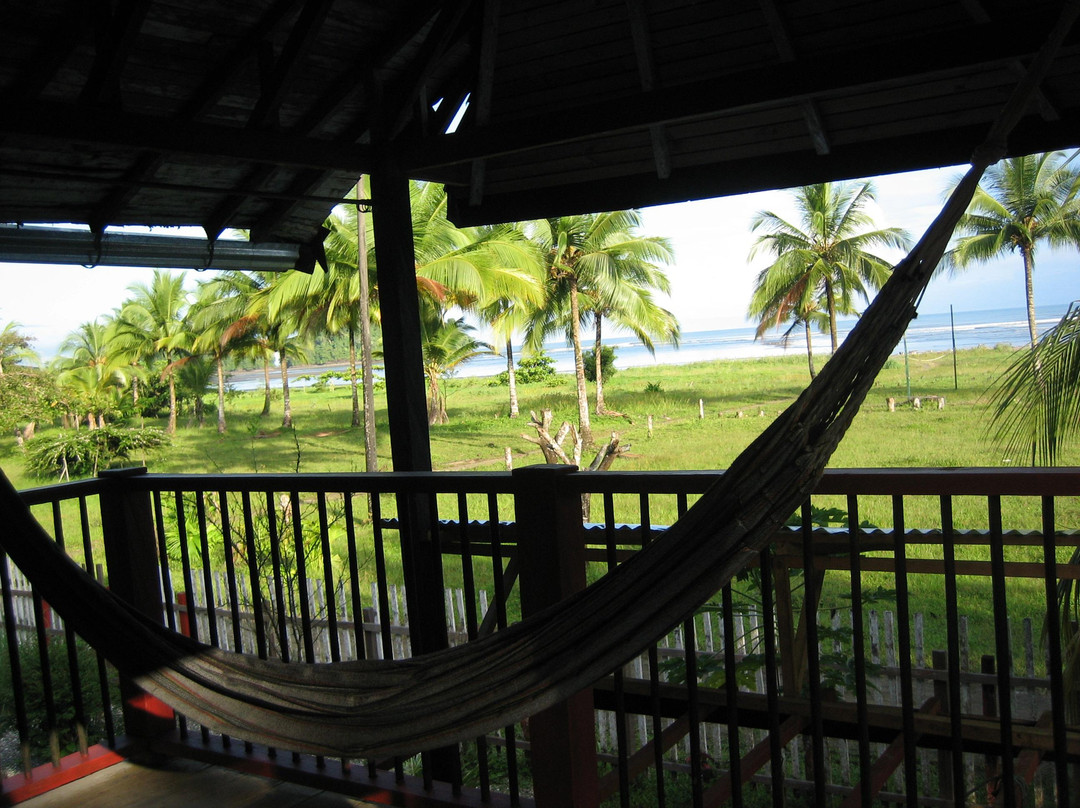 Nuqui酒店住宿-Iraka del Mar Eco Hotel