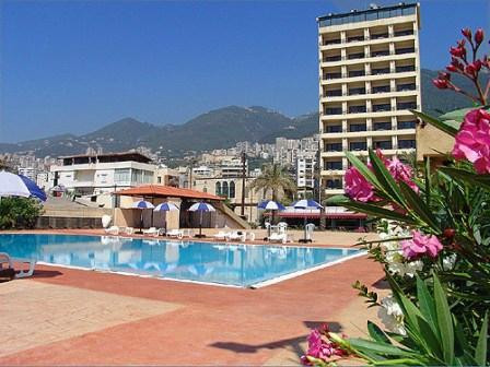 Aquarium Hotel & Resort