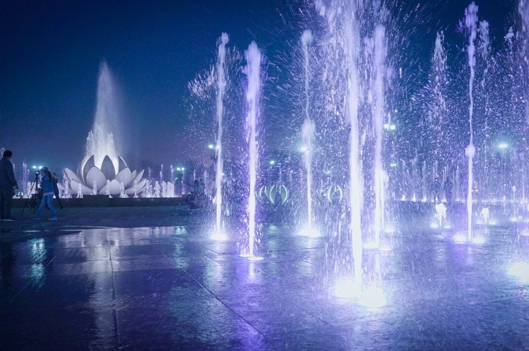 Musical Lotus Fountain-Turkistan必去景点
