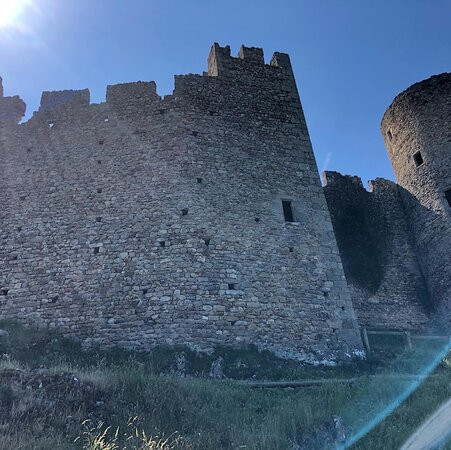 Château de Couzan景点图片