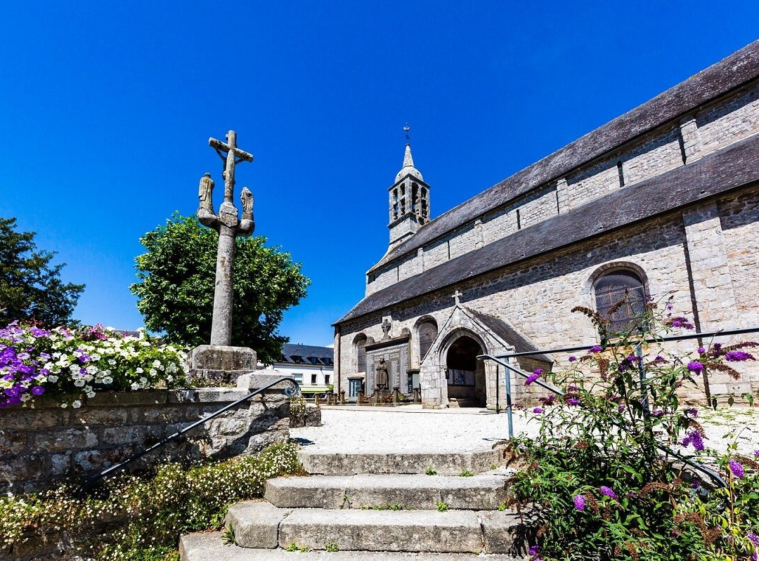 Église Saint-Pierre-et-Saint-Paul de Fouesnant景点图片