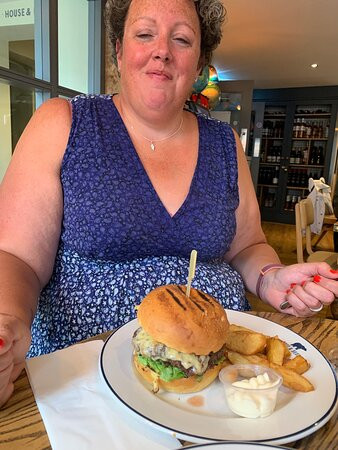 The Dolphin Hotel主图