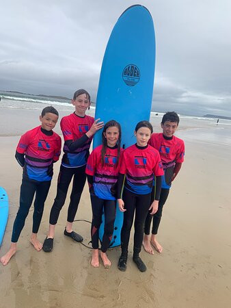 Troggs Surf School Portrush-波特拉什必去景点