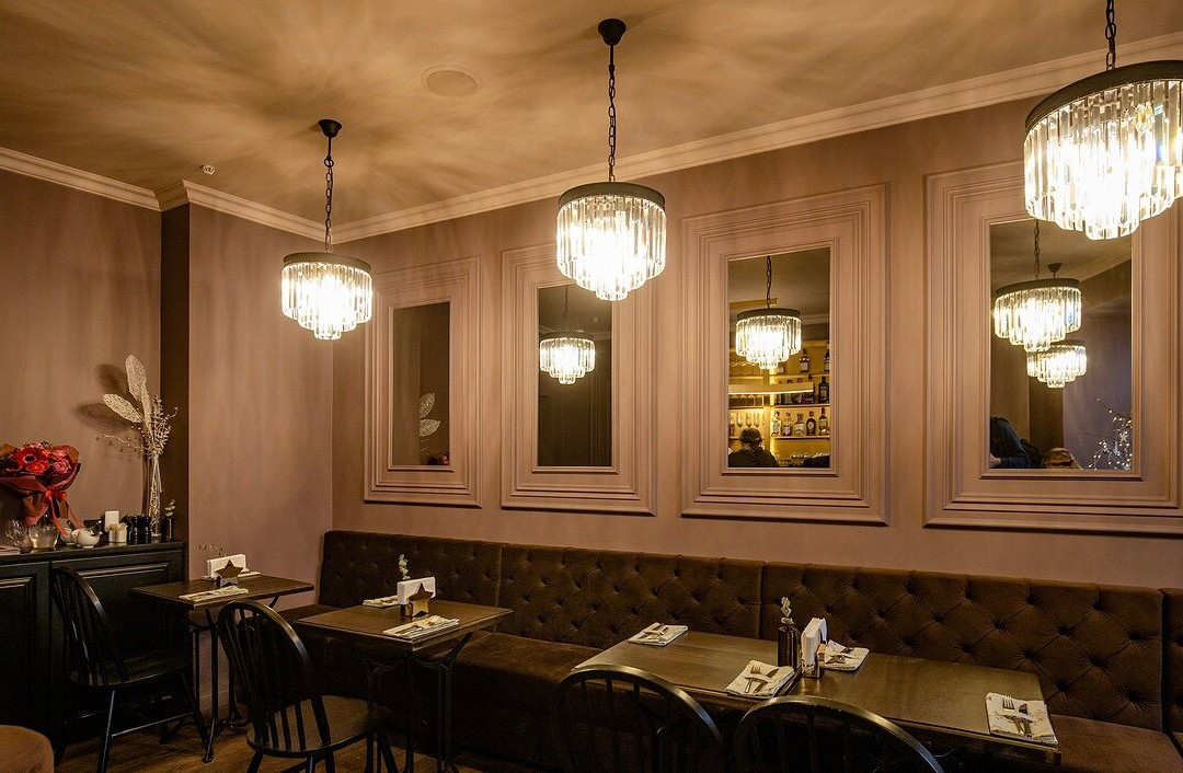 Brut Cafe