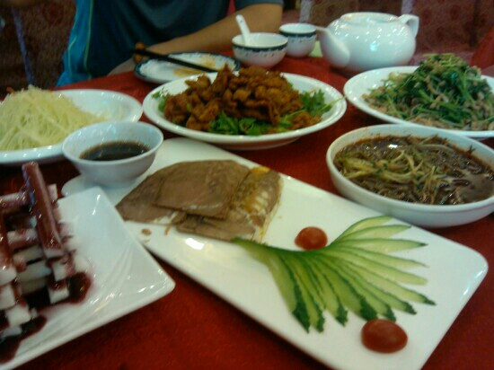 Yue Ming Lu Roast Duck