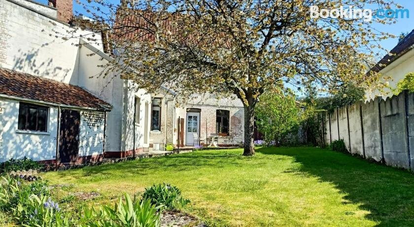Chez Bébert - Auxi B&B-Chambre d'hôtes