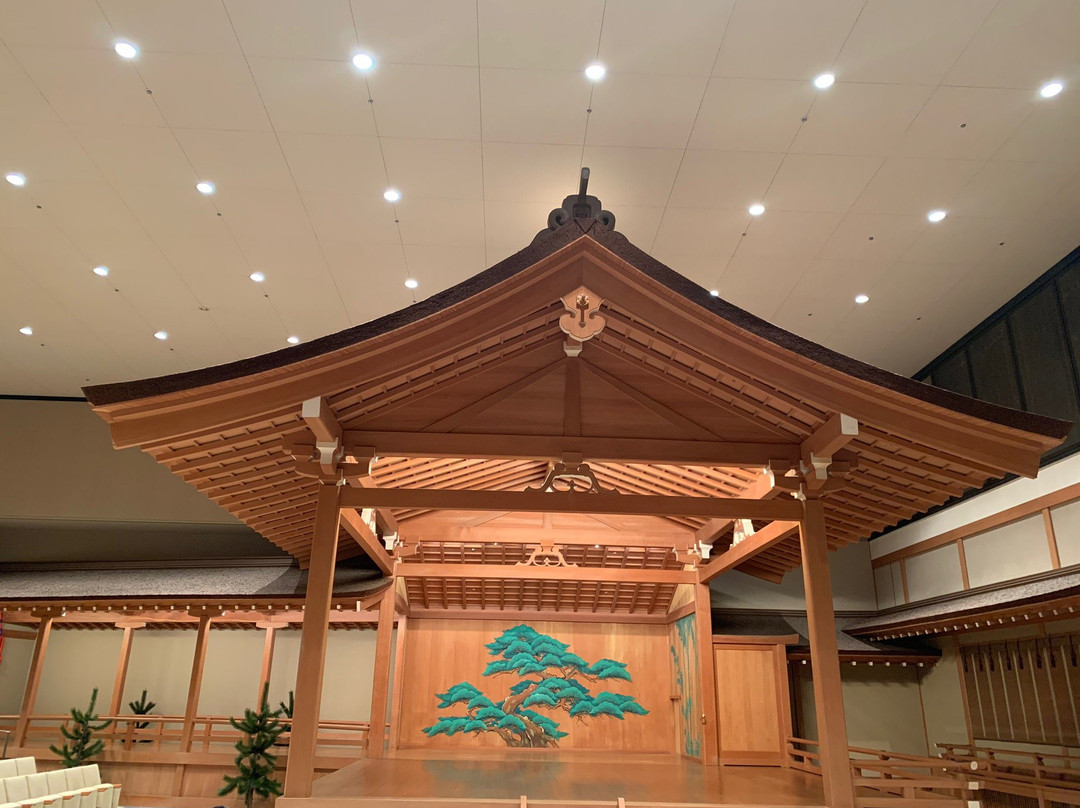Ohori Park Noh Theater-Chuo必去景点