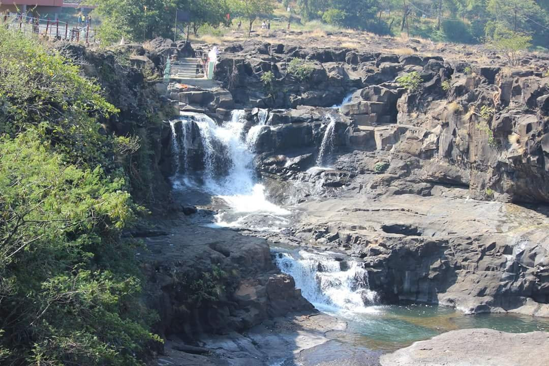 Randha Falls景点图片