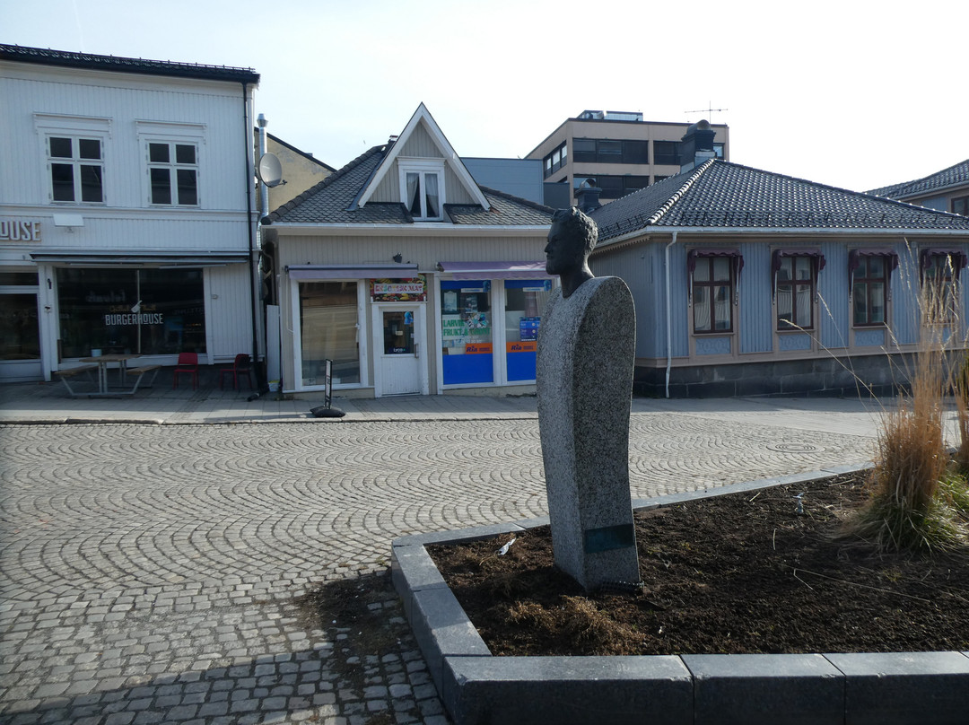 Statuen ''johan Sverdrup''景点图片