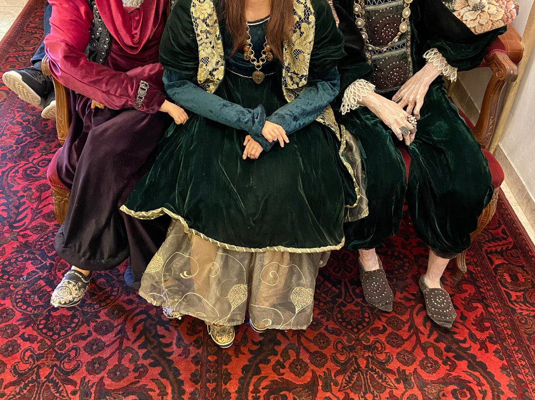 Fine Art & Doll Museum-Arad必去景点