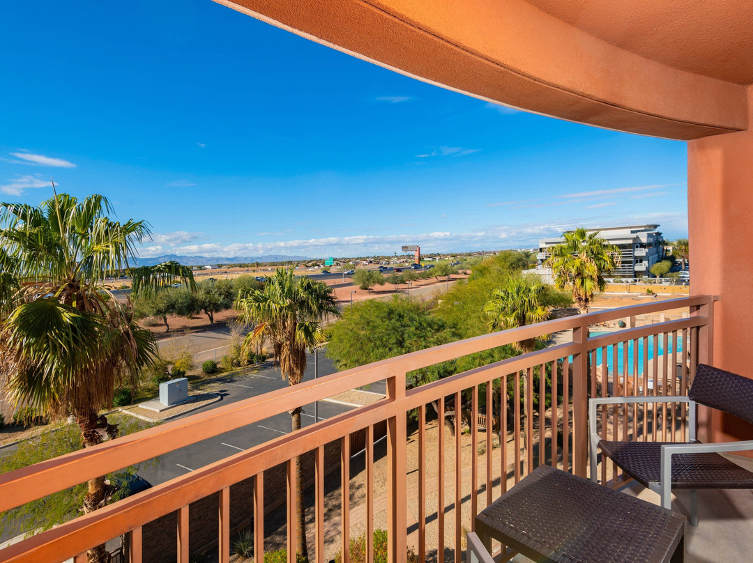 阿文戴尔/西凤凰城万豪万怡酒店主图