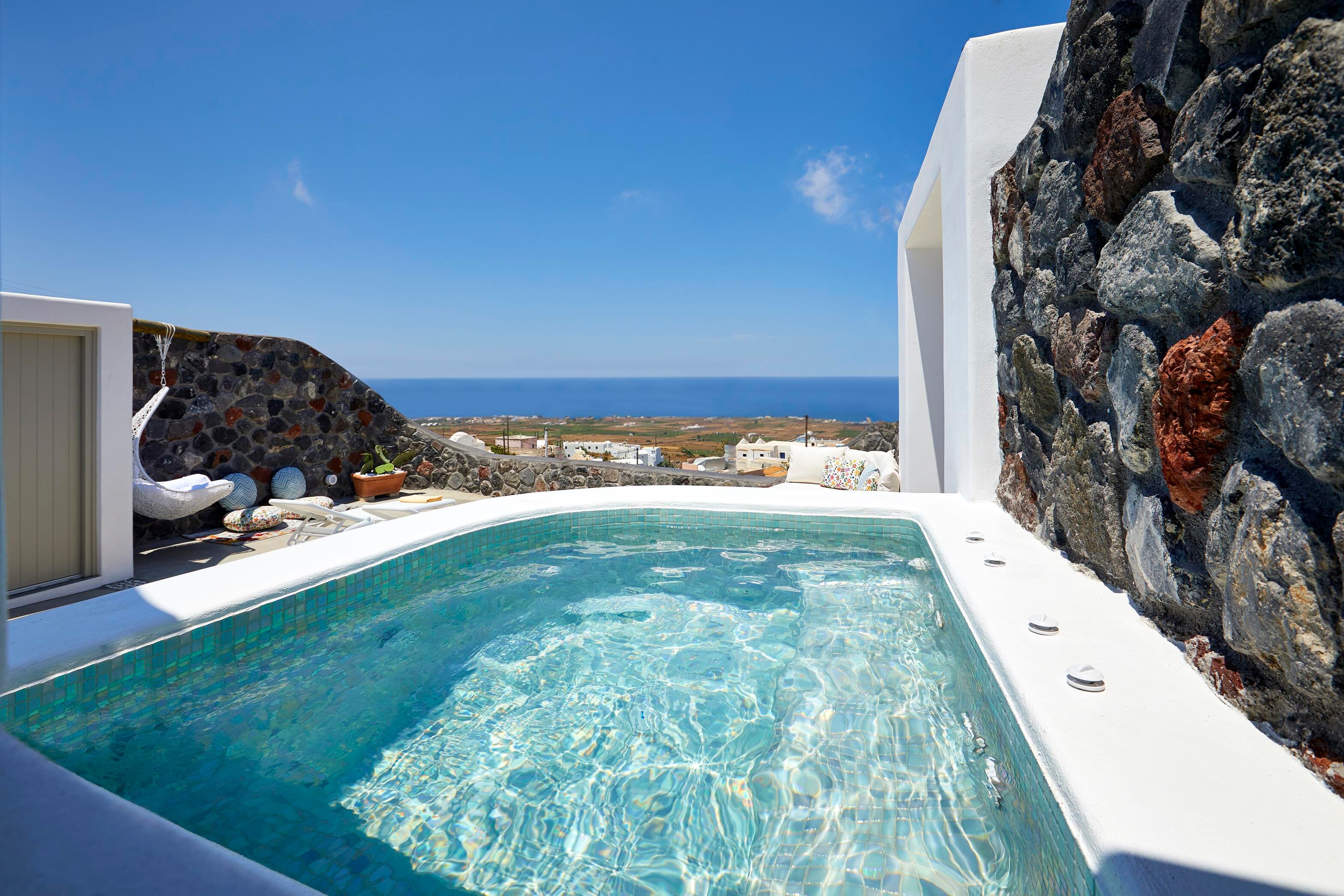 Mellow Luxury Cave-官方