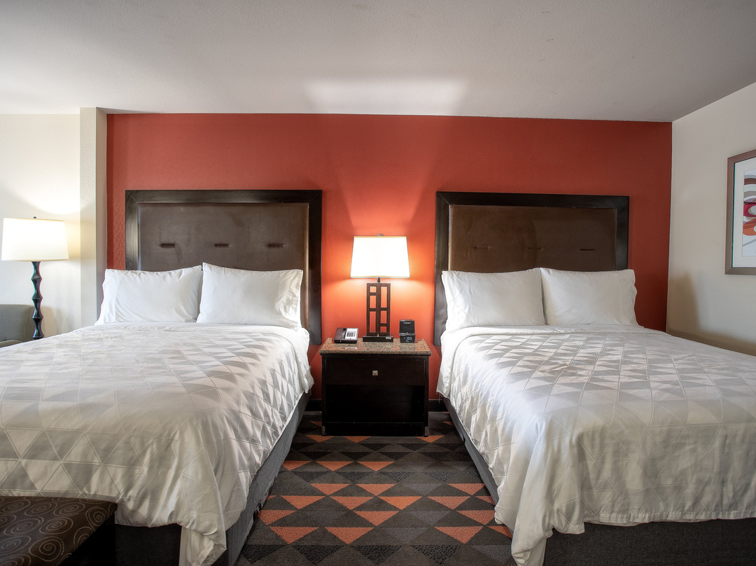 Holiday Inn Oceanside Camp Pendleton Area by IHG主图