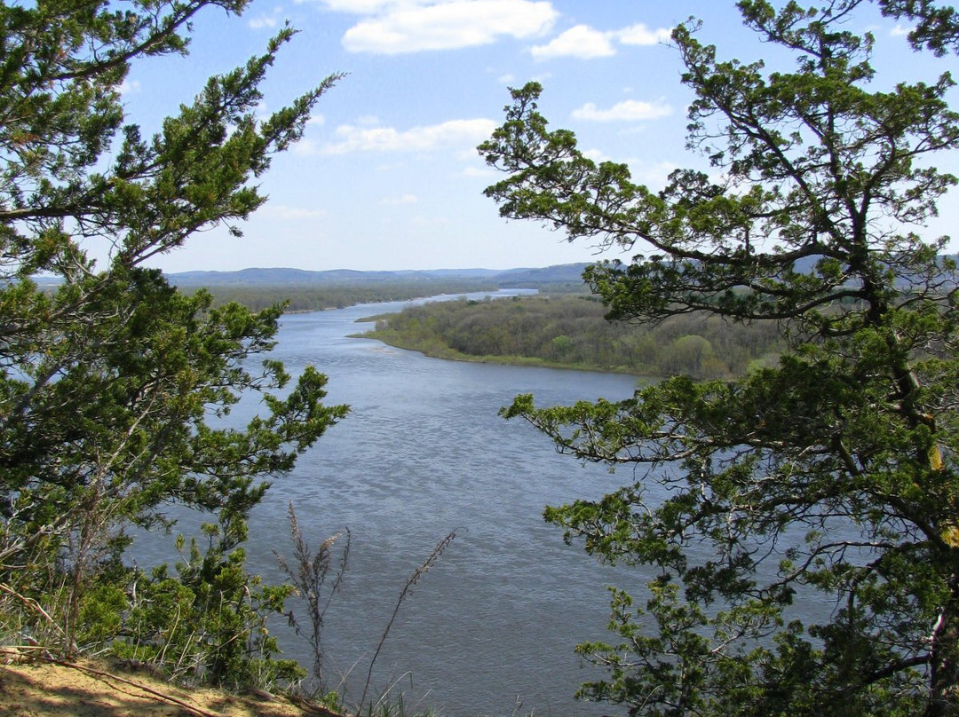Ferry Bluff State Natural Area-Sauk City必去景点