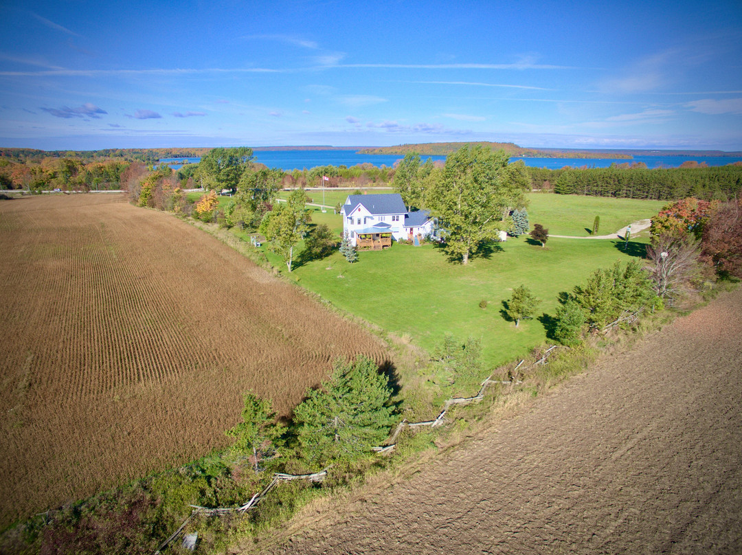 Twin Peaks Bed & Breakfast主图