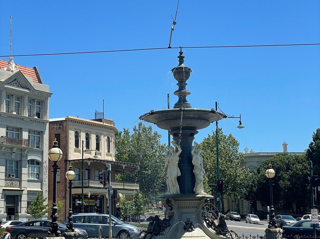 Alexandra Fountain景点图片